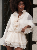 Vestido Curto com Folhos