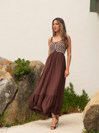 Vestido midi com bordado geométrico
