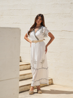 Vestido Midi Branco Bordado Boho Chic