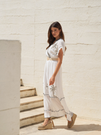 Vestido Midi Branco Bordado Boho Chic