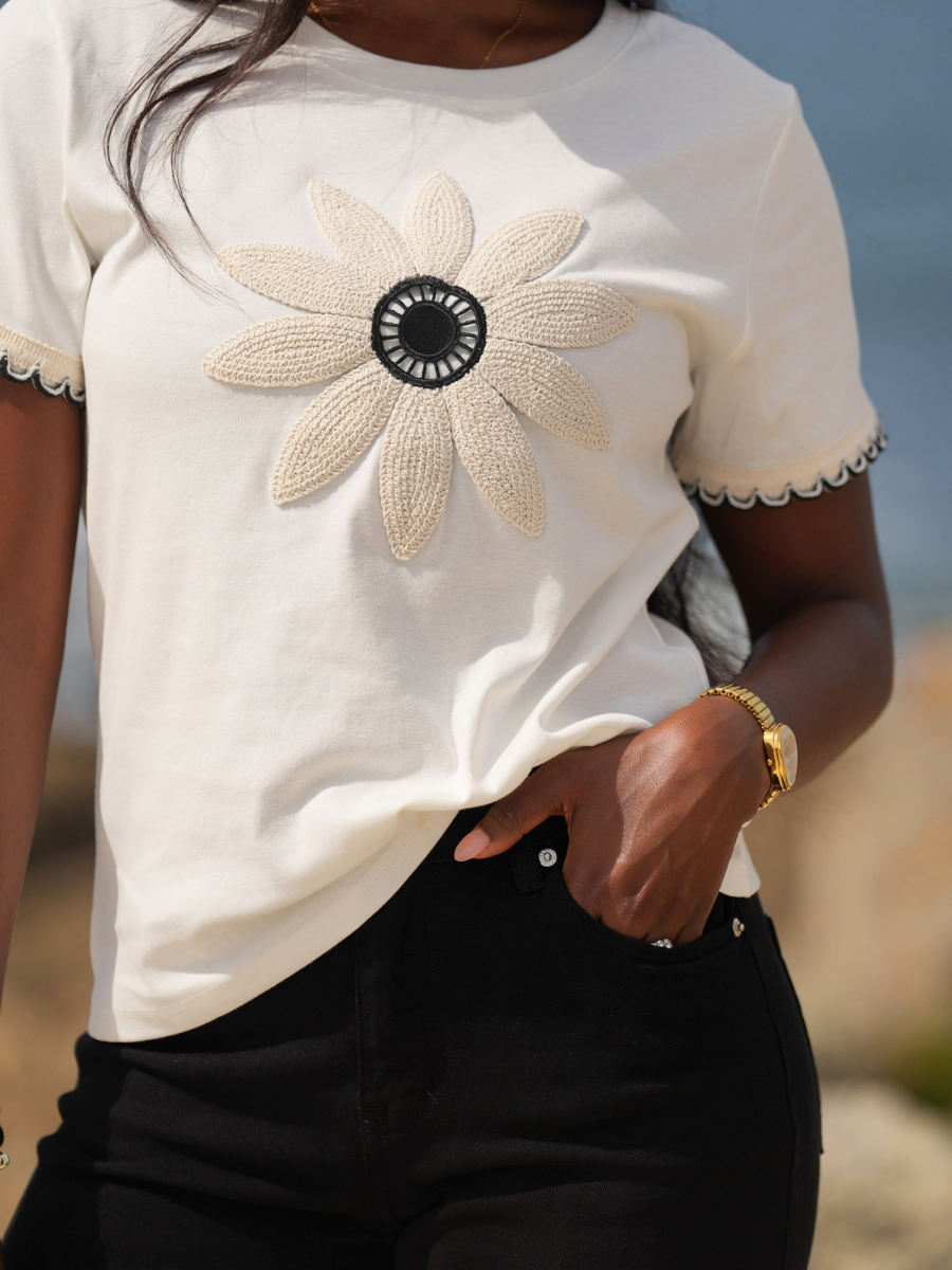 T-shirt Flor Crochet