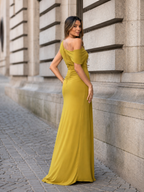 Vestido comprido assimétrico