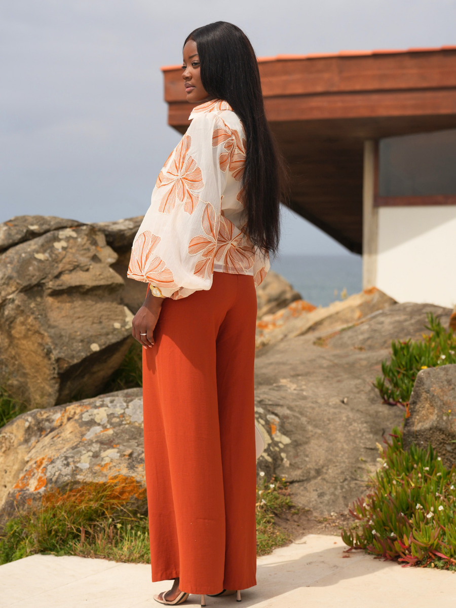 Camisa Floral Bordada