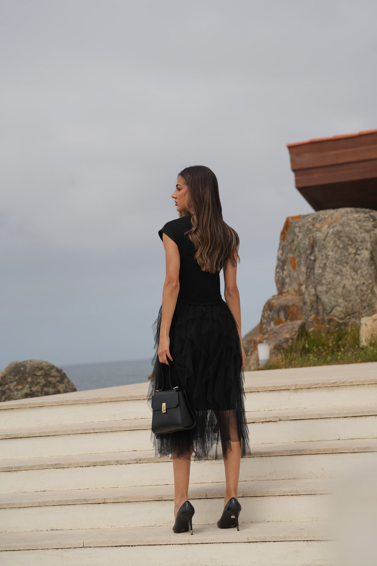 Vestido Midi com Saia em Tule